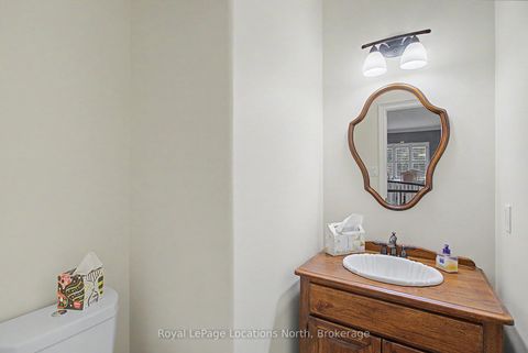 Photo 15 at 727 Madeline Heights N, Wyndham, Newmarket