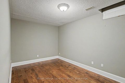 Photo 21 at 727 Madeline Heights N, Wyndham, Newmarket