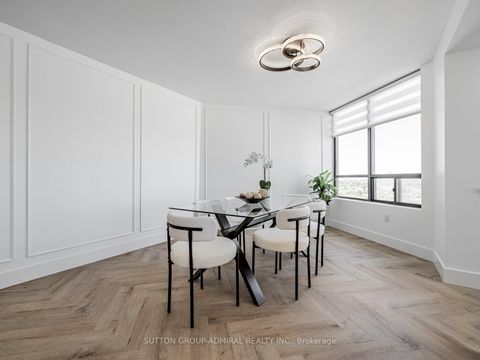 Photo 7 at 1611 - 7420 Bathurst Street N, Brownridge, Vaughan