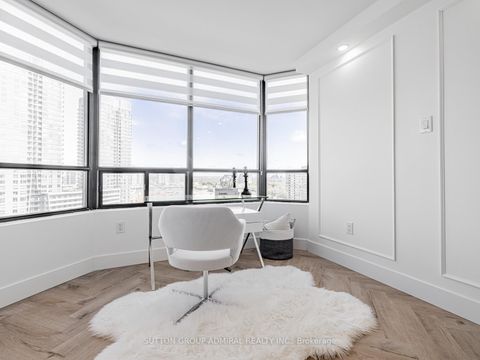 Photo 13 at 1611 - 7420 Bathurst Street N, Brownridge, Vaughan