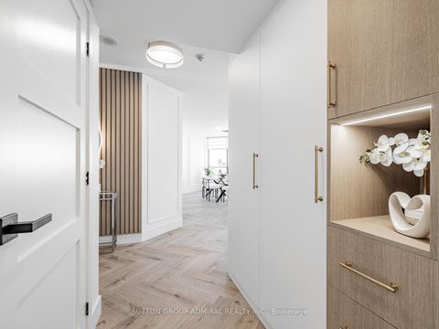 Photo 15 at 1611 - 7420 Bathurst Street N, Brownridge, Vaughan