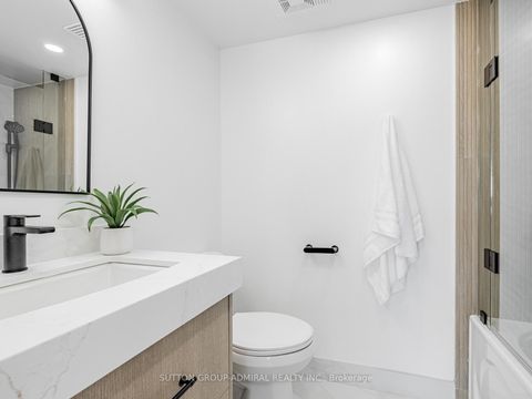 Photo 23 at 1611 - 7420 Bathurst Street N, Brownridge, Vaughan