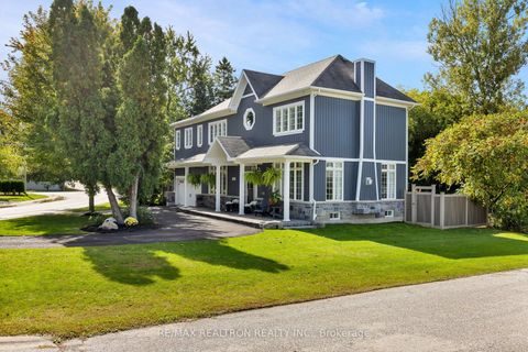 Photo 2 at 138 Roxborough Road, College Manor, Newmarket