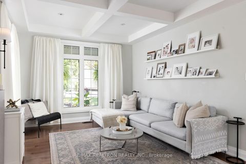 Photo 20 at 138 Roxborough Road, College Manor, Newmarket