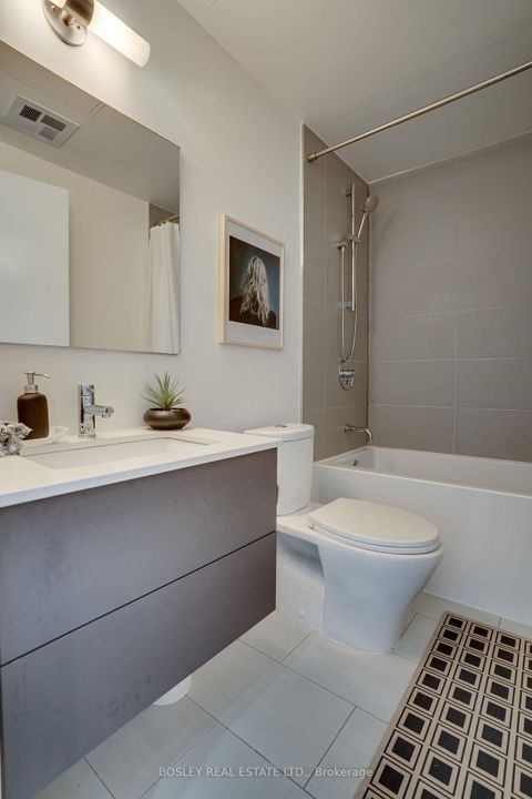 Photo 13 at 416 - 530 Indian Grove, Junction Area, Toronto