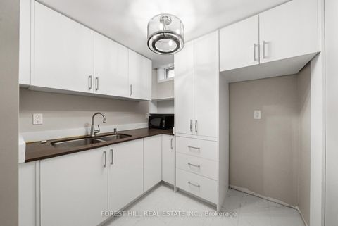 Photo 42 at 14 Valley Crescent, Aurora Heights, Aurora