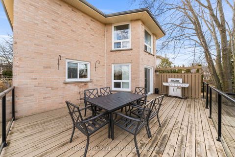 Photo 44 at 14 Valley Crescent, Aurora Heights, Aurora