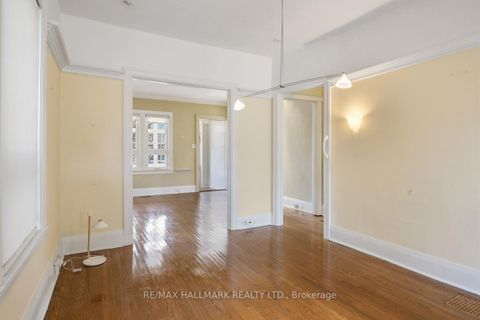 Photo 10 at 549 Milverton Boulevard, Danforth, Toronto