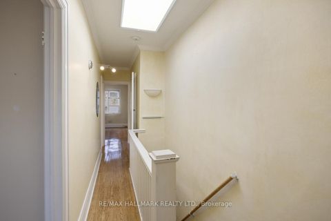 Photo 18 at 549 Milverton Boulevard, Danforth, Toronto