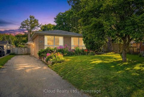 Photo 0 at 112 Eden Court, Leslie Valley, Newmarket