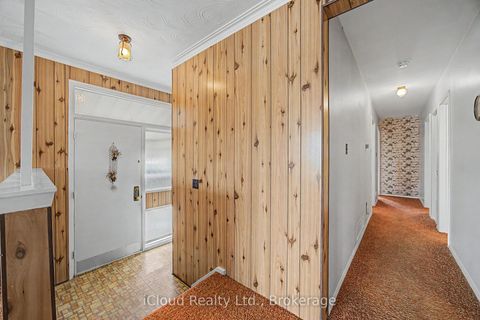 Photo 14 at 112 Eden Court, Leslie Valley, Newmarket