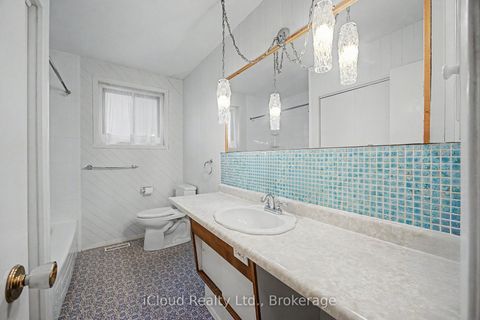 Photo 16 at 112 Eden Court, Leslie Valley, Newmarket