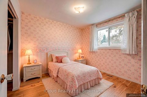 Photo 21 at 112 Eden Court, Leslie Valley, Newmarket