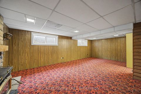 Photo 30 at 112 Eden Court, Leslie Valley, Newmarket