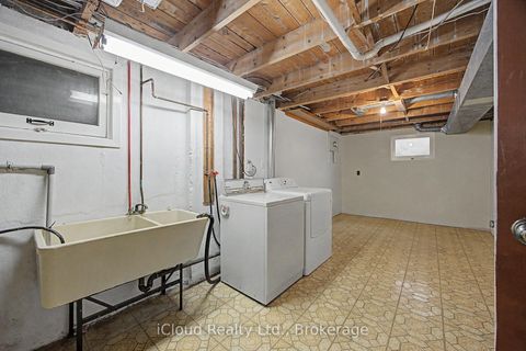 Photo 32 at 112 Eden Court, Leslie Valley, Newmarket