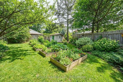 Photo 34 at 112 Eden Court, Leslie Valley, Newmarket