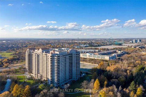 Photo 1 at 907 - 9255 Jane Street, Maple, Vaughan