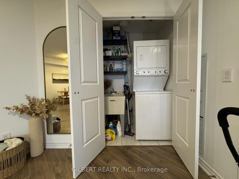 Photo 10 at 907 - 9255 Jane Street, Maple, Vaughan