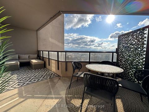 Photo 15 at 907 - 9255 Jane Street, Maple, Vaughan