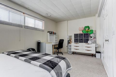 Photo 45 at 143 Springdale Drive, Cundles East, Barrie