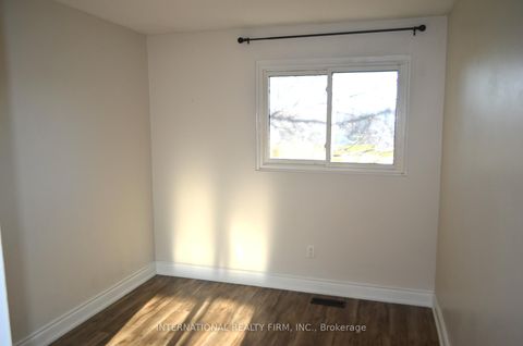 Photo 17 at 15 - 222 Pearson Street, O'Neill, Oshawa