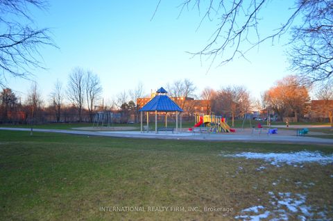 Photo 21 at 15 - 222 Pearson Street, O'Neill, Oshawa