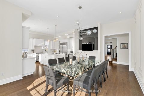 Photo 21 at 43 Sir Henry Court, King City, King