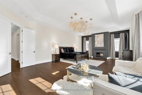 Photo 33 at 43 Sir Henry Court, King City, King