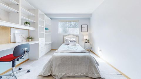 Photo 20 at 4611 Kingston Road, West Hill, Toronto