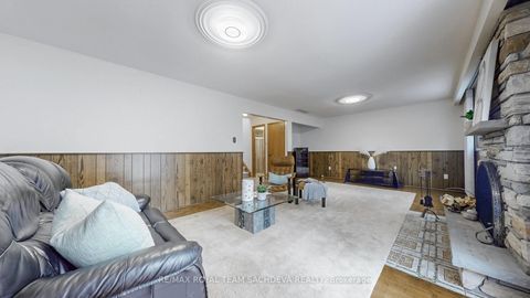 Photo 31 at 4611 Kingston Road, West Hill, Toronto