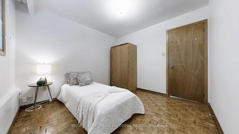 Photo 35 at 4611 Kingston Road, West Hill, Toronto