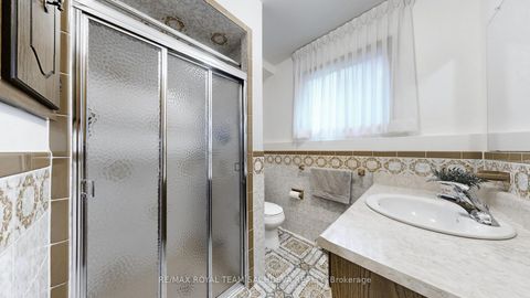 Photo 36 at 4611 Kingston Road, West Hill, Toronto