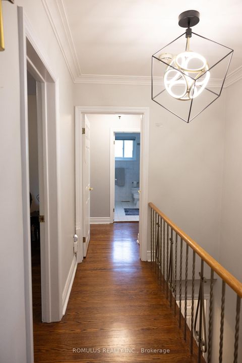 Photo 17 at 28 Eldorado Court, York University Heights, Toronto