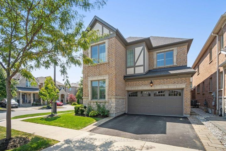 Photo 3 at 355 Wisteria Way, GO Glenorchy, Oakville