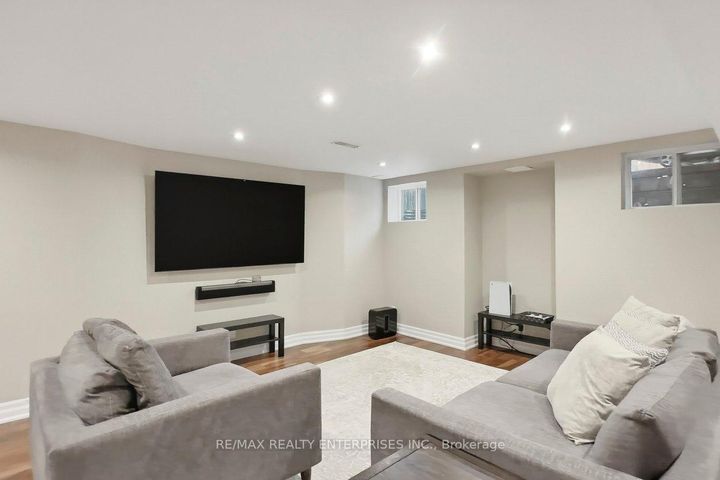 Photo 31 at 355 Wisteria Way, GO Glenorchy, Oakville