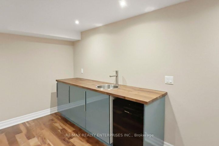 Photo 32 at 355 Wisteria Way, GO Glenorchy, Oakville