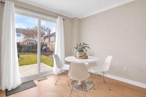 Photo 1 at 24 Lindsay Court, Cundles East, Barrie