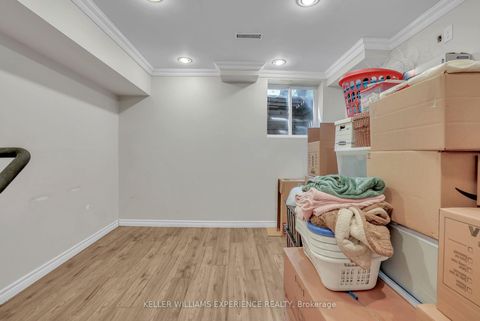 Photo 16 at 24 Lindsay Court, Cundles East, Barrie