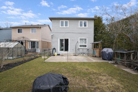 Photo 19 at 24 Lindsay Court, Cundles East, Barrie