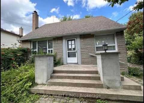 Photo 0 at 71 Scarborough Heights Boulevard, Cliffcrest, Toronto