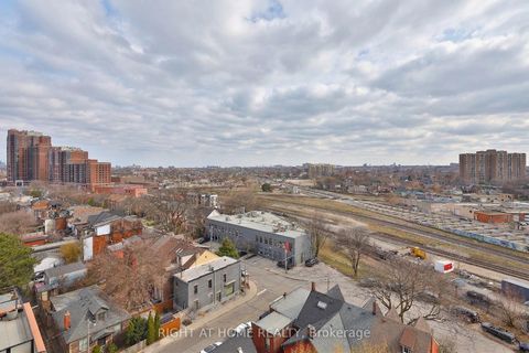 Photo 10 at PH 6 - 2720 Dundas Street W, Junction Area, Toronto