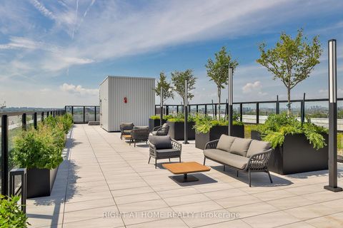 Photo 28 at PH 6 - 2720 Dundas Street W, Junction Area, Toronto