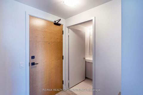 Photo 3 at 1504 - 2920 Highway 7, Concord, Vaughan