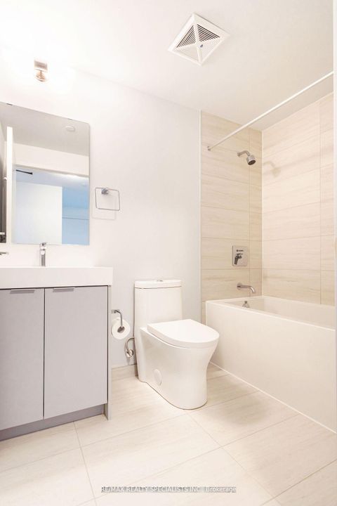 Photo 5 at 1504 - 2920 Highway 7, Concord, Vaughan