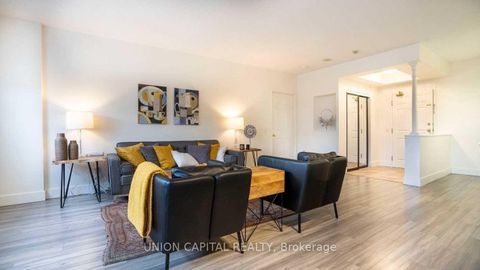 Photo 5 at 313 - 7398 Yonge Street, Yorkhill, Vaughan