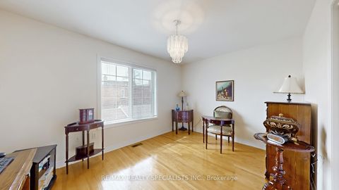 Photo 18 at 953 Dupont Street, Junction, Toronto