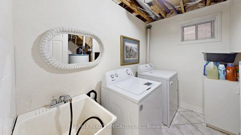 Photo 24 at 953 Dupont Street, Junction, Toronto