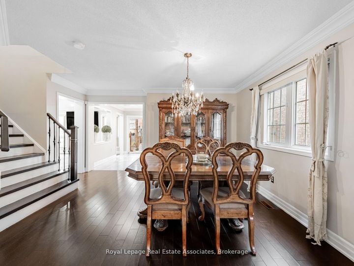 Photo 6 at 6214 Miriam Way, Lisgar, Mississauga