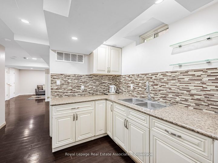 Photo 25 at 6214 Miriam Way, Lisgar, Mississauga