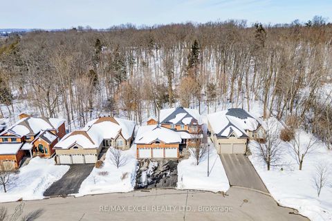 Photo 1 at 96 Ferncroft Drive, Keswick North, Georgina